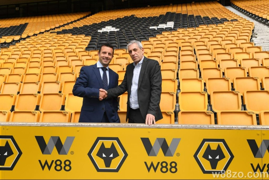 Bản hợp đồng W88 Wolves: Cột mốc tự hào - Vươn tầm thế giới (1)